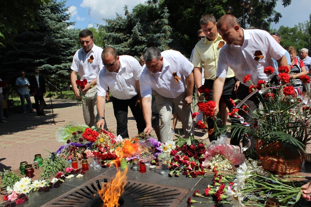 Феодосийцы почтили память погибших защитников Отечества